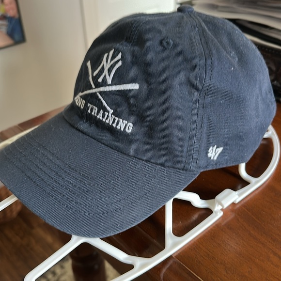 Like New NY New York Yankees Spring Training ‘47 Brand Clean Up Cap Hat Navy - Picture 2 of 5